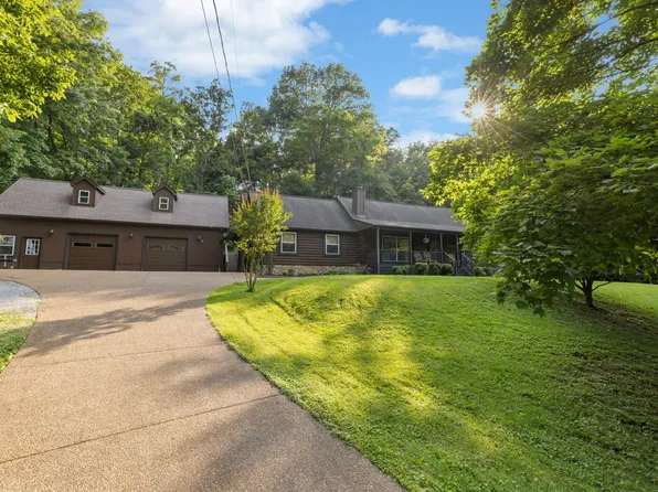 6738 Quiet Ln, Brentwood, TN 37027