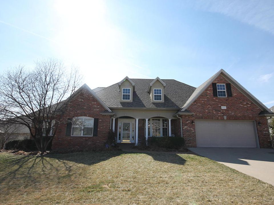2nd image of 4707 Newcastle Dr