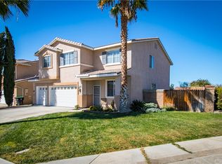 2704 Lancaster Ave, Hemet, CA 92545