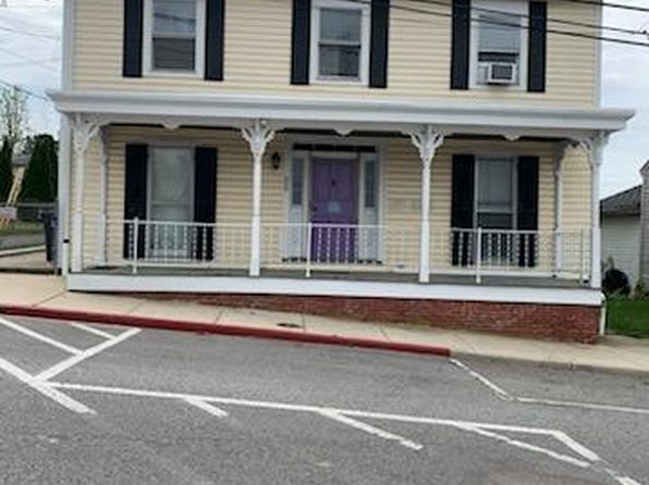 25 N Main St, Smithsburg, MD 21783