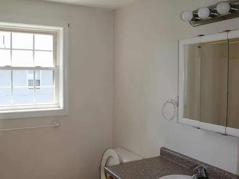 18 Carriage Ln — Photo 10