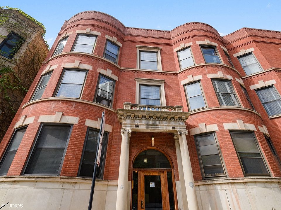 1st image of 3170 N Cambridge Ave #2S