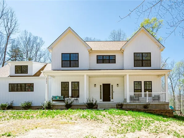 30284 Zoar Rd, Locust Grove, VA 22508