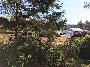 2 North Ave, Manzanita, OR 97130