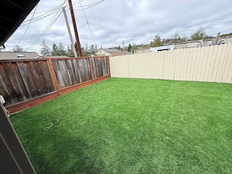 3164 Mission Dr — Photo 9