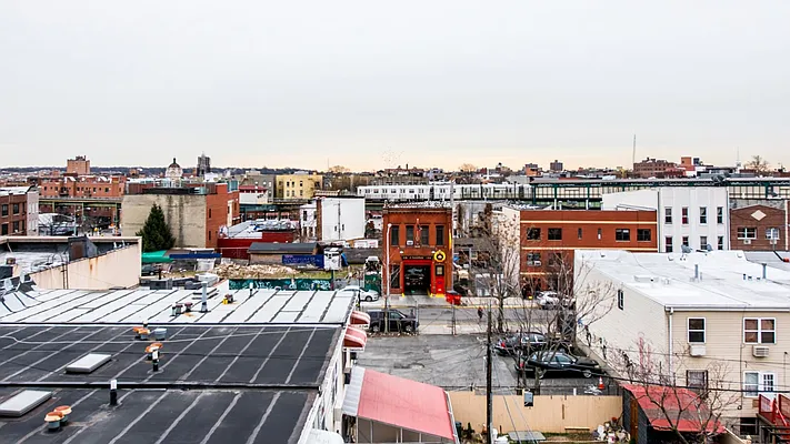 Rented by Nooklyn NYC LLC | media 51