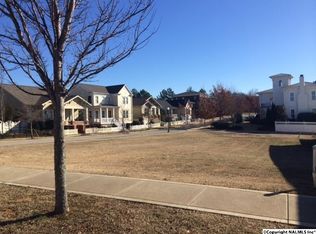 2 Devonshire St, Huntsville, AL 35806