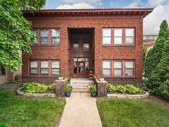 2895 James Ave S #4, Minneapolis, MN 55408