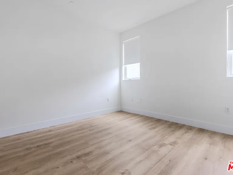 5657 Virginia Ave #202 — Photo 9