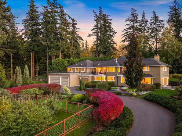 222 Middlefield Road, Bellingham, WA 98225