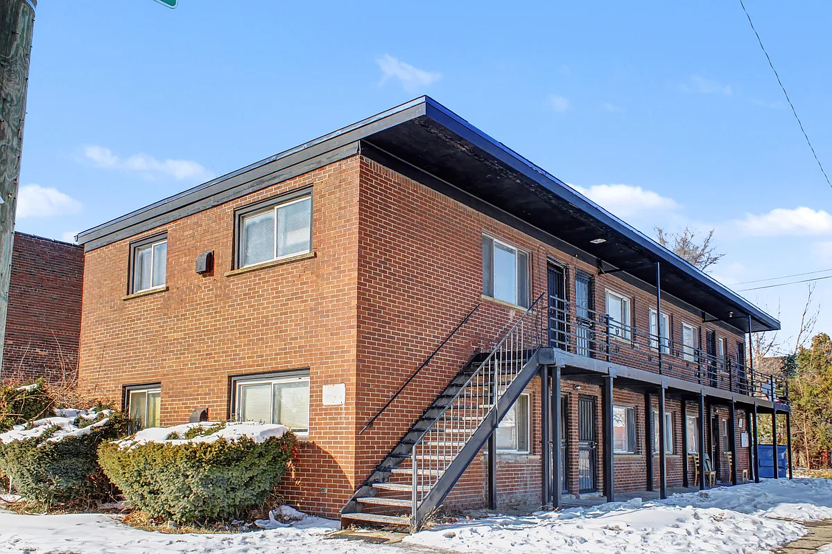 Building Photo - 15100 Tireman St #4