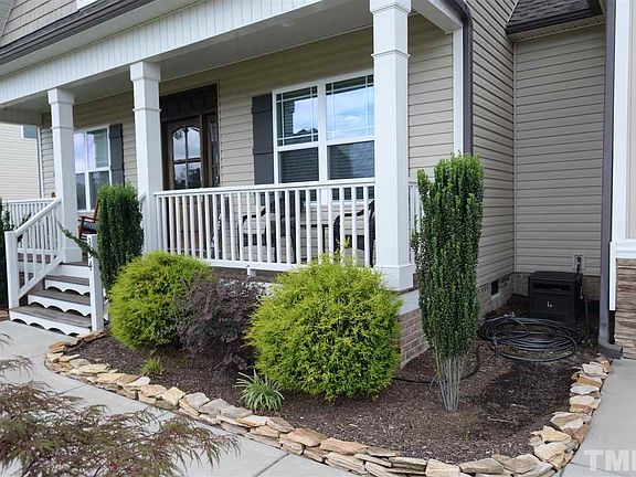 2nd image of 354 Carriage Creek Dr