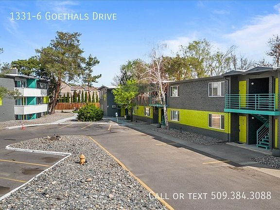 2nd image of 1331-6 Goethals Dr