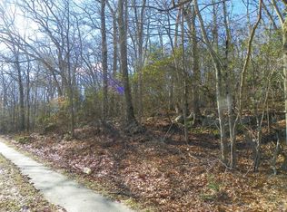 506 Boston Post Rd, Waterford, CT 06385