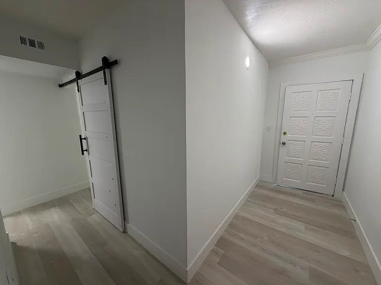219 NW 10th Ave #2 — Photo 12