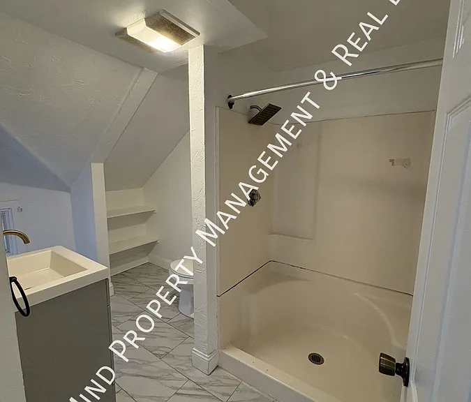 27 Montcalm St #3 — Photo 3