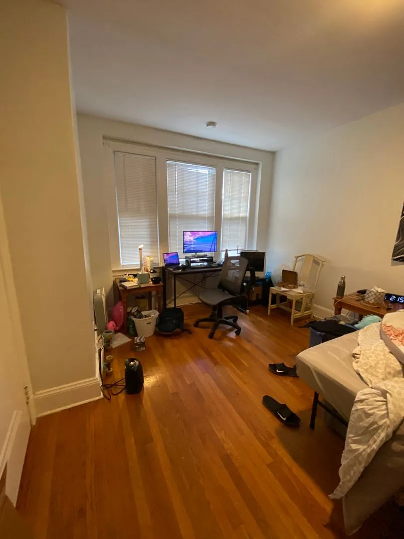 256 Bradley Street — Photo 1