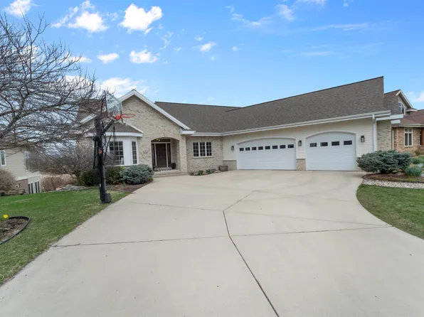 1430 Blue Ridge Trl, Waunakee, WI 53597