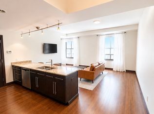 115 W 5th St APT 1412, Tulsa, OK 74103