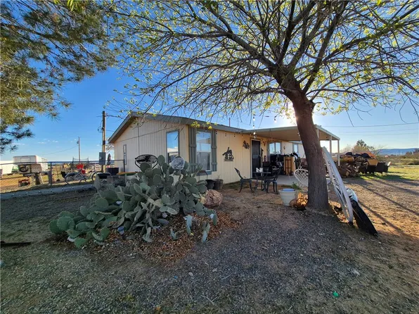 5146 W Burro Dr, Golden Valley, AZ 86413