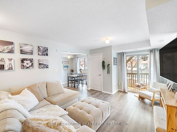 4th image of 17 Cheltenham Rd Unit 4