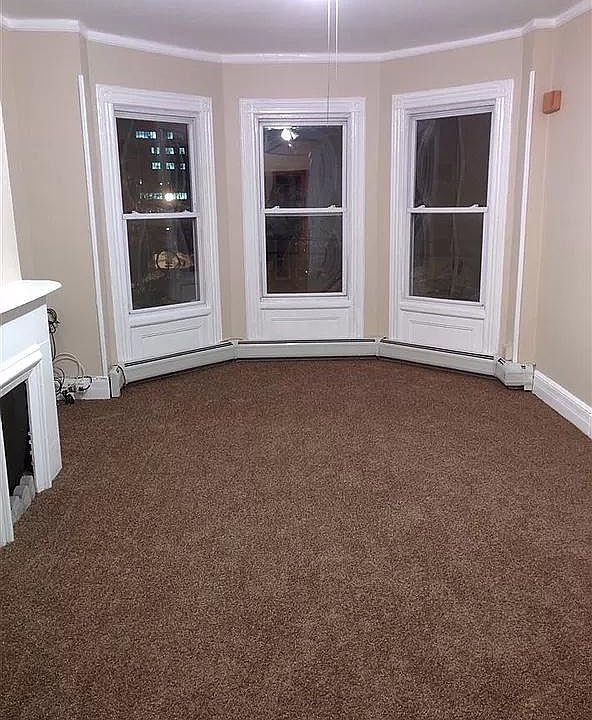 Large living room gets lots of sunlight