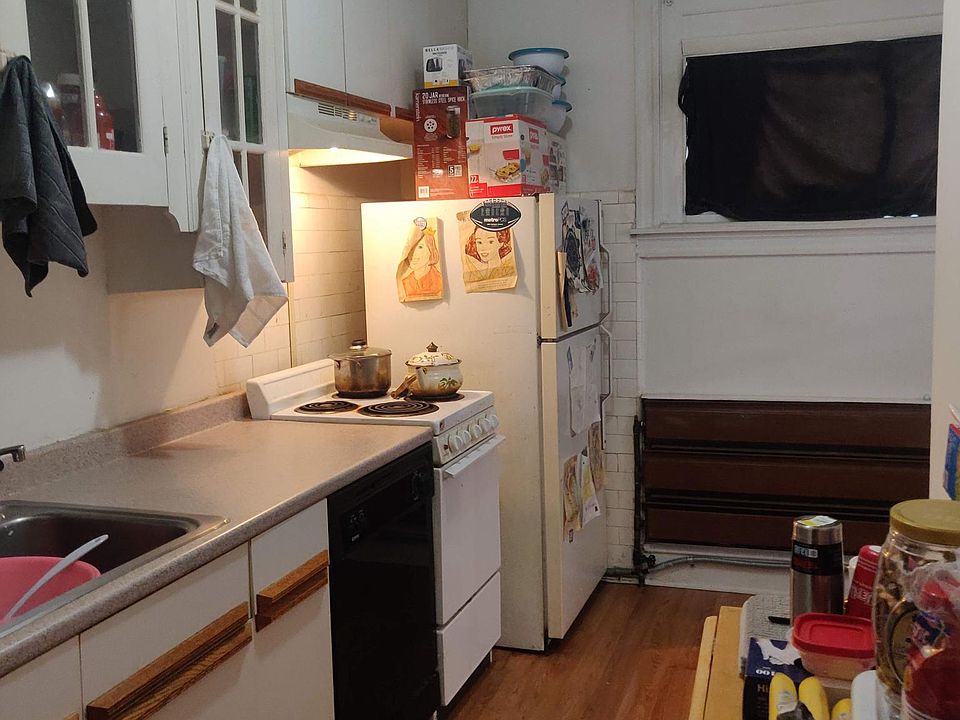 2nd image of 3516 Cottman Ave #3F