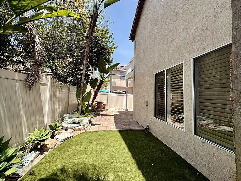 7147 Tanager Dr — Photo 12