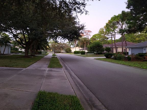 4th image of 2083 Timucua Trl
