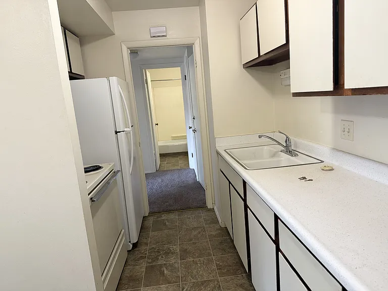 2080 Allen Blvd #25 — Photo 7