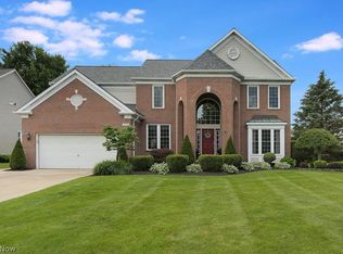 2934 Alling Dr, Twinsburg, OH 44087