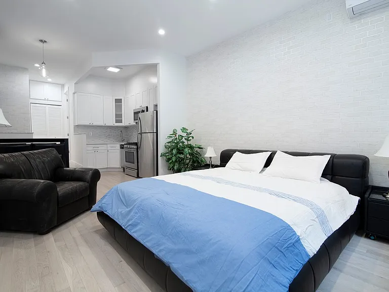 52 Ludlow St #1A — Photo 3