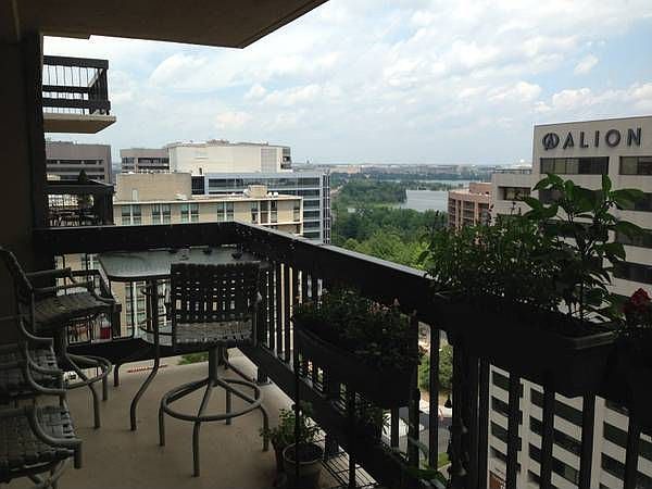 1st image of 1515 Jefferson Davis Hwy APT 1618