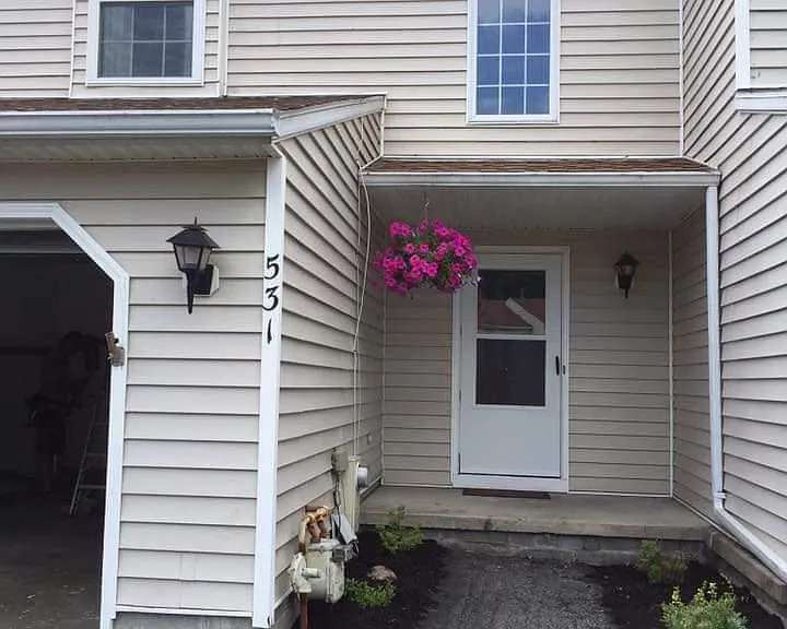 531 Elk Cir — Photo 4