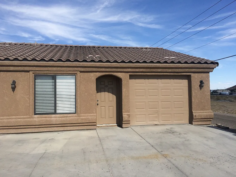 3350 Kearsage Dr
