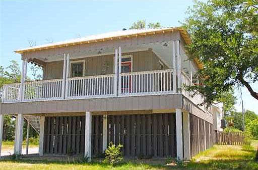 1st image of 118 A 118 A Terrace Dr