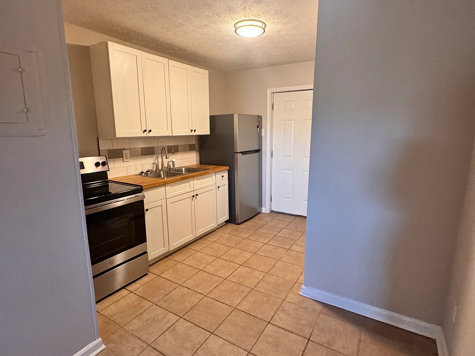 2888 Parrott Unit A — Photo 2