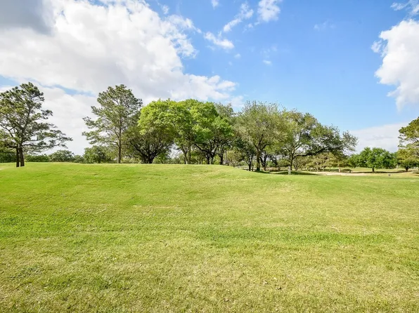 22810 Blue Canyon Dr, Katy, TX 77450