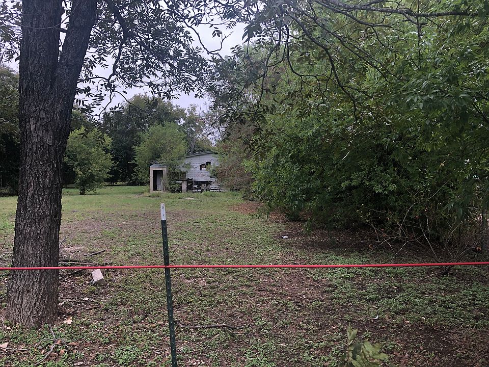 1st image of 1554 Menefee Blvd