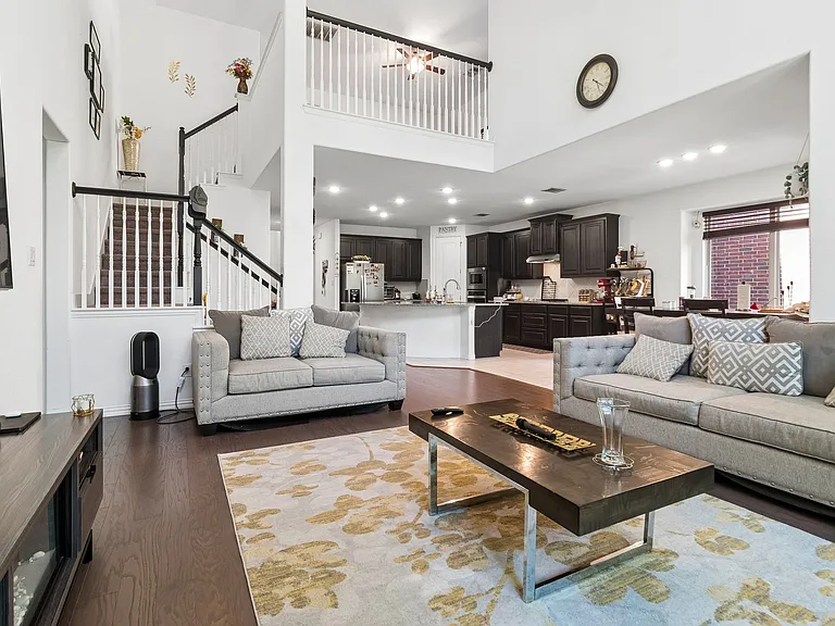 5517 Demi Sec Dr — Photo 2