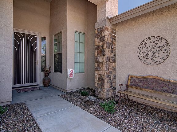 4th image of 5615 N 134th Dr