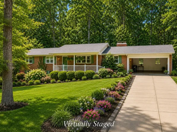 609 Canterbury Rd, Sanford, NC 27330