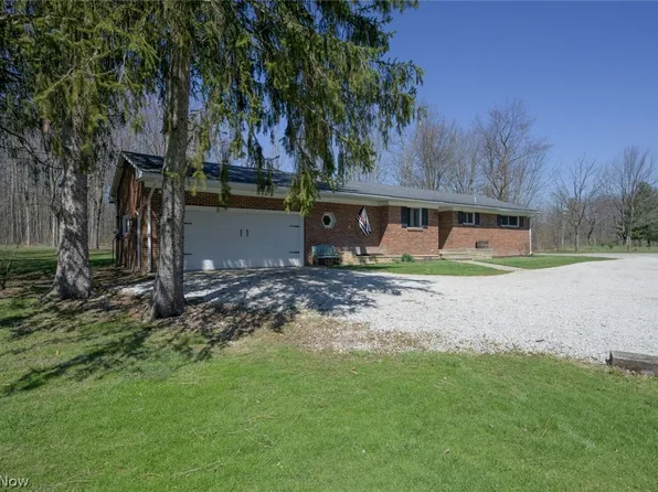 655 Parker Rd, Aurora, OH 44202