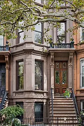 127 Saint John&#39;s Place in Park Slope