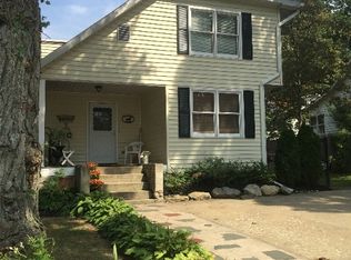 4 Center St, Belvidere, NJ 07823