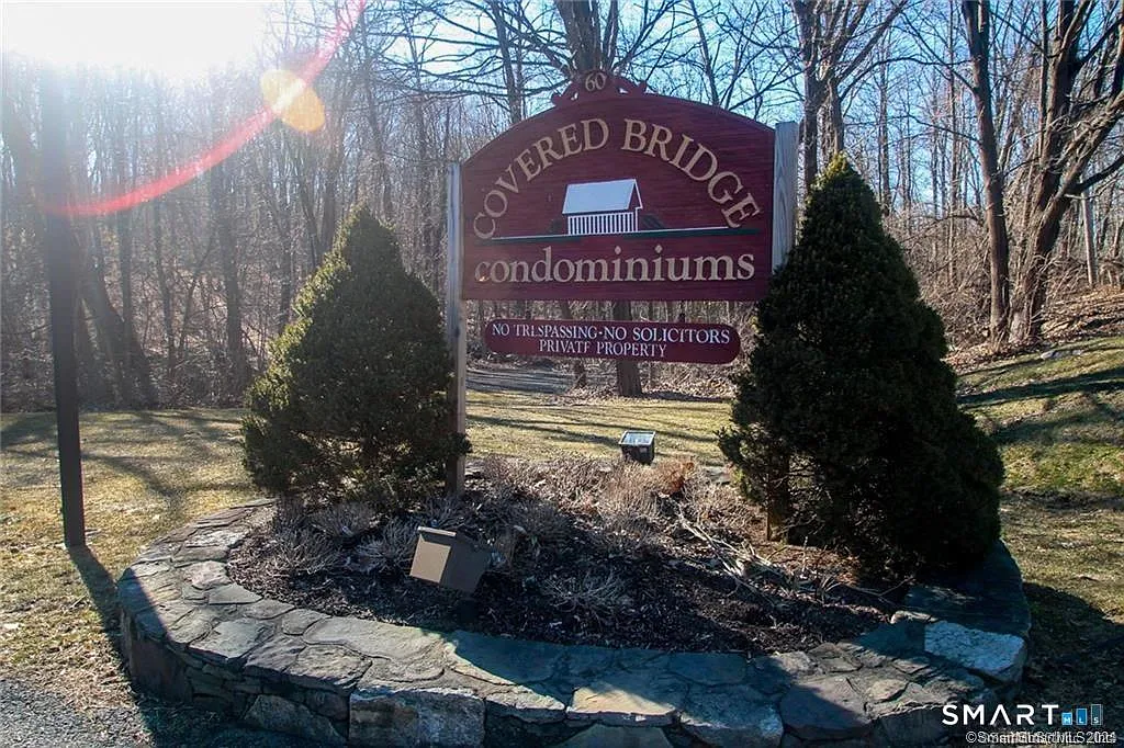 2 bed, 1.5 bath, 1706 sqft, $2,600 — Photo 1
