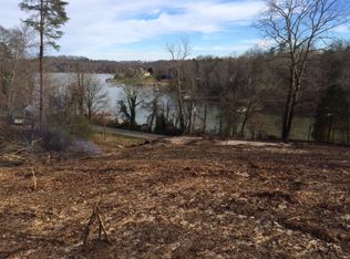 2512 Lakeland Dr, Lenoir City, TN 37772