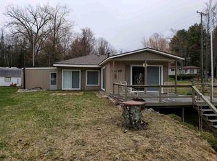 3792 Pineland Point, Gladwin, MI 48624