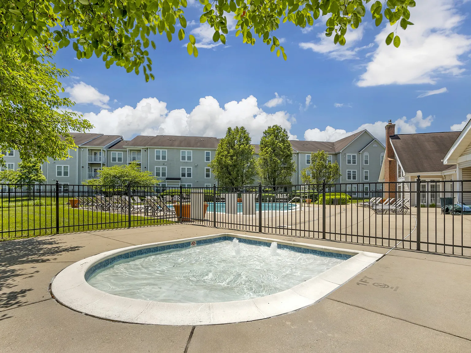 The Apartments at Wellington Trace — Photo 3