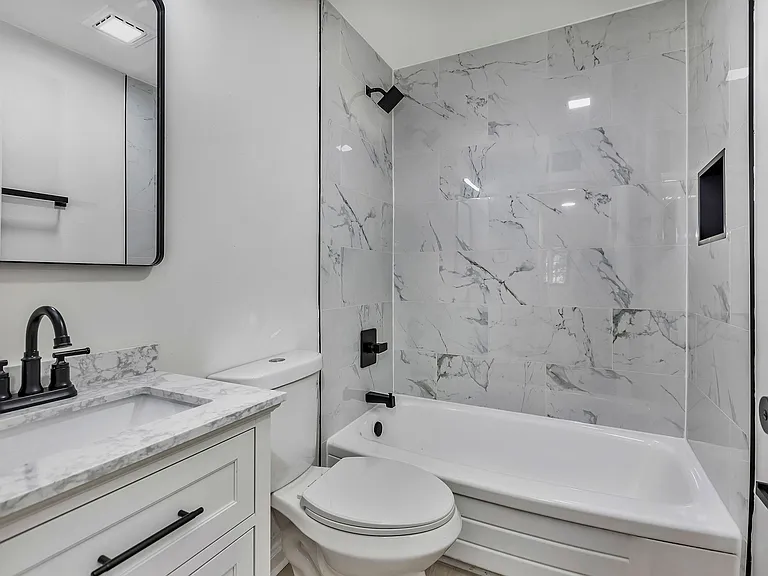 2535 Lysle Ln #5A — Photo 9